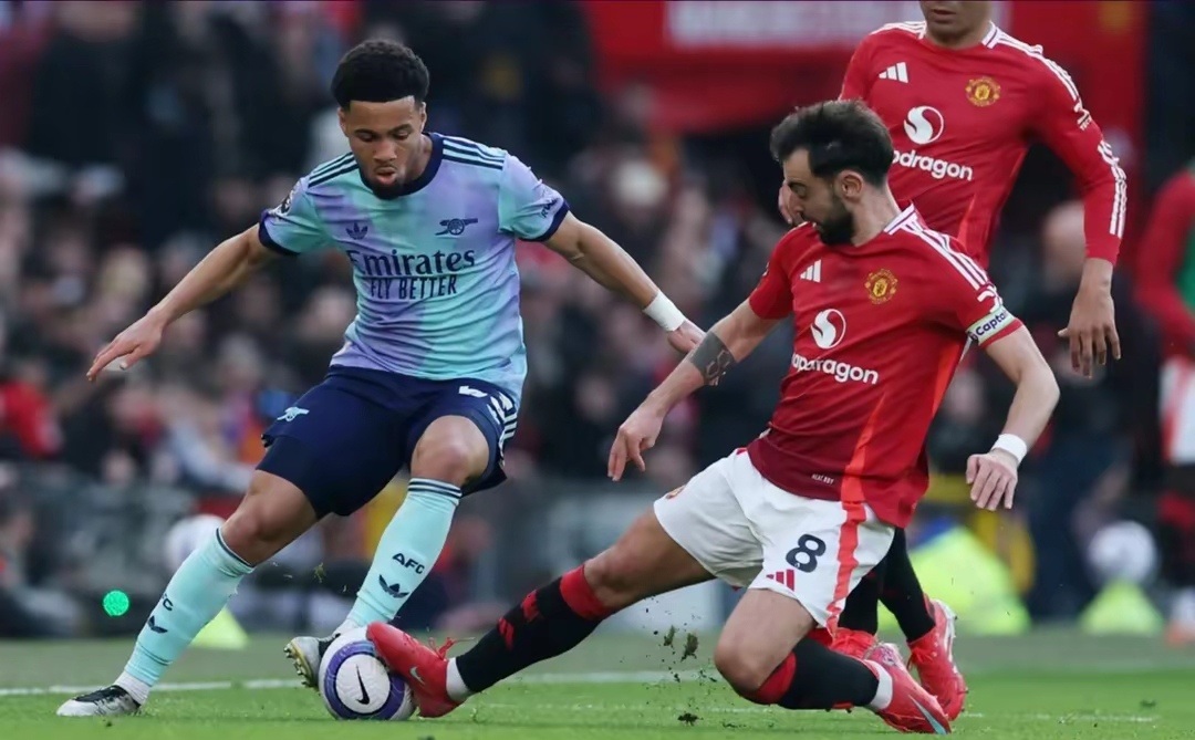 关于斯图加特迎欧超杯关键赛，加时末段内部沟通，悬念犹存，赛程密集仍需轮换的信息-南宫官方入口