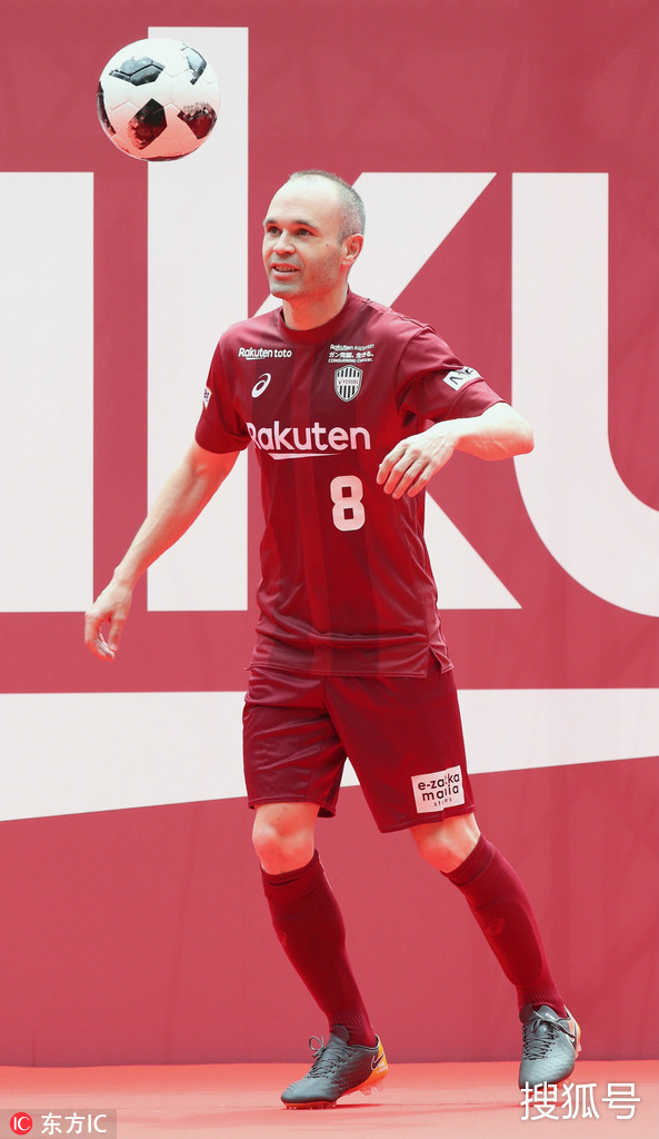 费耶诺德训练开放日，赛前远射贴柱引欢呼，亚冠在即，赛季目标并未改变(论持久战心得启发)-南宫官方入口