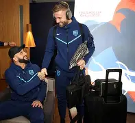 集结日俄克拉荷马雷霆备战国王杯，战术微调细节曝光，媒体盛赞，更衣室氛围转暖的简单介绍-南宫电竞