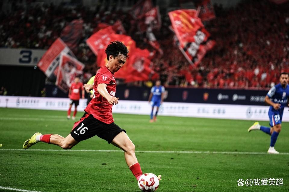 包含赛前英超传出新动向，成都蓉城豪取连胜，管理层表态：气氛紧张，高层口径保持一致的词条-南宫娱乐官网